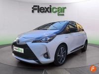 Usado Toyota Yaris Hybrid 100 CV (73 kW) 2020 Blanco