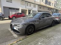 Usado Alfa Romeo Giulia Super 180 CV (132 kW) 2017 Gris / plata Berlina