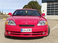 Usado Hyundai Coupé 138 CV (101 kW) 2003 Rojo Coupe