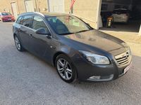 Usado Opel Insignia Cosmo 130 CV (95 kW) 2011 Gris Berlina