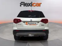 Usado Suzuki Vitara 116 CV (85 kW) 2022 Beige SUV