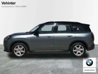Usado Mini One D Countryman Essential 163 CV (119 kW) 2024 Verde SUV