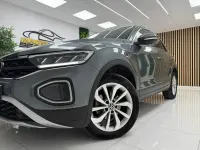 Usado VW T-Roc Life 115 CV (84 kW) 2022 Gris SUV
