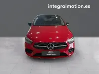 Usado Mercedes B220 190 CV (139 kW) 2019 Rojo Utilitario