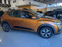 Usado Dacia Sandero Comfort 91 CV (66 kW) 2021 Naranja Berlina