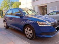 Occasion Skoda Fabia Ambition 60 ch (44 kW) 2019 Bleue Berline