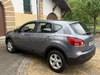 Usado Nissan Qashqai Acenta 140 CV (102 kW) 2008 Gris / plata SUV
