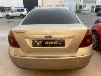 Usado Ford Mondeo Ambiente 115 CV (84 kW) 2002 Beige Berlina