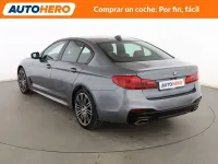 Usado BMW 530e Comfort Edition 252 CV (185 kW) 2020 Gris / plata Berlina