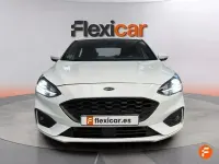 Usado Ford Focus ST-Line 120 CV (88 kW) 2021 Blanco