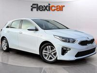 Usado Kia Ceed 120 CV (88 kW) 2021 Blanco Utilitario