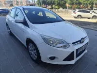Usado Ford Focus Titanium 115 CV (84 kW) 2013 Blanco Berlina