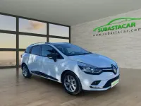 Usado Renault Clio GrandTour LIMITED 90 CV (66 kW) 2018 Blanco Familiar