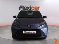 Usado Toyota Aygo X-play 69 CV (50 kW) 2024 Azul Utilitario