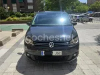 Usado VW Touran Advance 105 CV (77 kW) 2015 Gris / plata Monovolumen