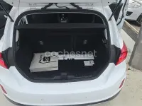 Usado Ford Fiesta Active 100 CV (73 kW) 2018 Blanco Utilitario