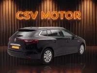 Usado Renault Mégane IV Business 160 CV (117 kW) 2022 Negro Familiar