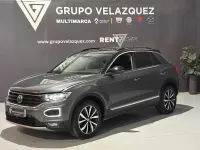 Usado VW T-Roc Advance 110 CV (80 kW) 2022 Gris SUV