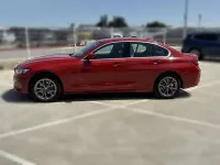 Usado BMW 318 143 CV (105 kW) 2023 Rojo Berlina