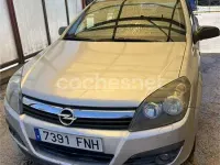 Usado Opel Astra Sport 115 CV (84 kW) 2007 Gris / plata Berlina