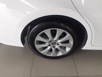 Usado Toyota Camry Business Edition 218 CV (160 kW) 2020 Blanco Berlina