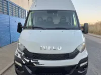 Usado Iveco Daily 146 CV (107 kW) 2016 Blanco Van