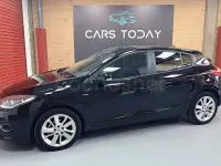 Usado Renault Mégane LIMITED 115 CV (84 kW) 2014 Negro Berlina