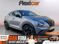 Begagnad Nissan Juke N-Connecta 143 HK (105 kW) 2023 Grå SUV