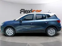 Usado Seat Arona Style 110 CV (80 kW) 2023 Gris SUV