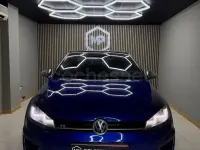 Usado VW Golf VII R 310 CV (228 kW) 2017 Azul Berlina