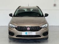 Usado Fiat Tipo Lounge 95 CV (69 kW) 2018 Beige Familiar