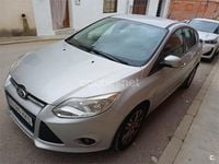 Usado Ford Focus Trend 115 CV (84 kW) 2012 Gris / plata Berlina