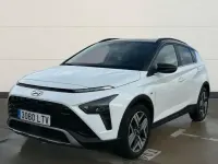 Usado Hyundai Bayon Style 120 CV (88 kW) 2021 Blanco SUV