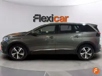 Usado Peugeot 5008 Allure 131 CV (96 kW) 2019 Marrón SUV