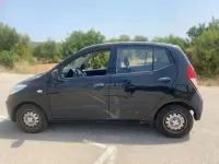 Usado Hyundai i10 Comfort 67 CV (49 kW) 2010 Negro Utilitario