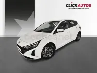 Usado Hyundai i20 100 CV (73 kW) 2025 Blanco Utilitario