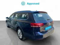 Usado VW Passat Advance 150 CV (110 kW) 2019 Azul Familiar