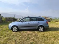 Usado Skoda Fabia Comfort 80 CV (58 kW) 2008 Azul Familiar