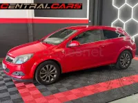 Usado Opel Astra GTC 110 CV (80 kW) 2010 Rojo Berlina