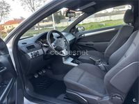 Usado Opel Astra GTC Sport 140 CV (102 kW) 2008 Gris / plata Berlina