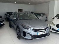 Usado Kia XCeed 101 CV (74 kW) 2024 Gris SUV