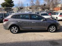 Usado Renault Mégane GrandTour Expression 105 CV (77 kW) 2010 Gris / plata Familiar