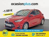 Usado Toyota Yaris Hybrid Business Edition 116 CV (85 kW) 2022 Rojo