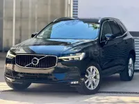 Usado Volvo XC60 Momentum 190 CV (139 kW) 2021 Negro SUV
