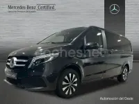 Usado Mercedes V220 Avantgarde 163 CV (119 kW) 2022 Gris / plata Monovolumen