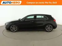 Usado Mercedes A180 116 CV (85 kW) 2019 Negro Utilitario