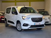Usado Opel Combo Life Edition 102 CV (75 kW) 2023 Blanco Monovolumen