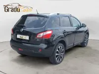 Usado Nissan Qashqai Tekna 150 CV (110 kW) 2011 Negro SUV