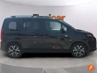 Usado Citroën Berlingo Feel 130 CV (95 kW) 2020 Negro Monovolumen