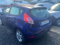 Usado Ford Fiesta 82 CV (60 kW) 2017 Azul Utilitario